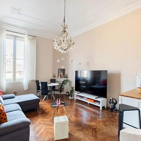 Lusso E Arte In Pieno Centro Storico 모데나